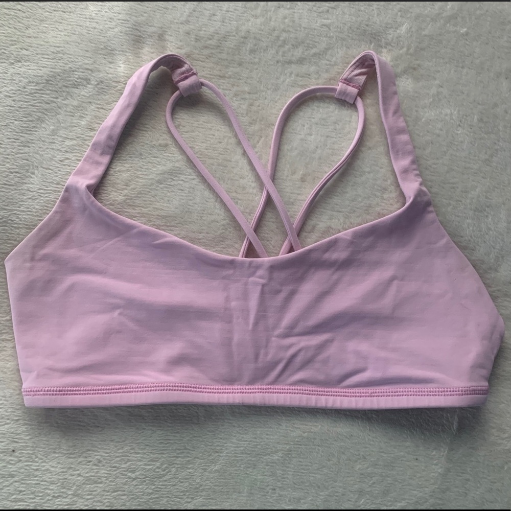 Pink lululemon sports bra